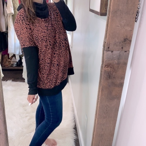 HONEYME knit sweater leopard print size medium new with tags - Picture 3 of 6